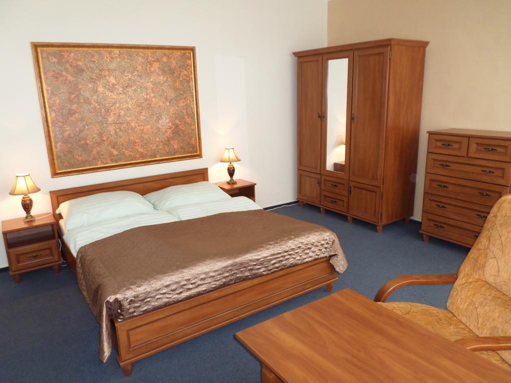 Hotel Steiger Krnov Esterno foto