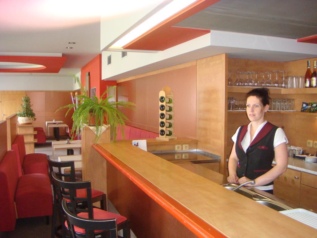 Hotel Steiger Krnov Esterno foto