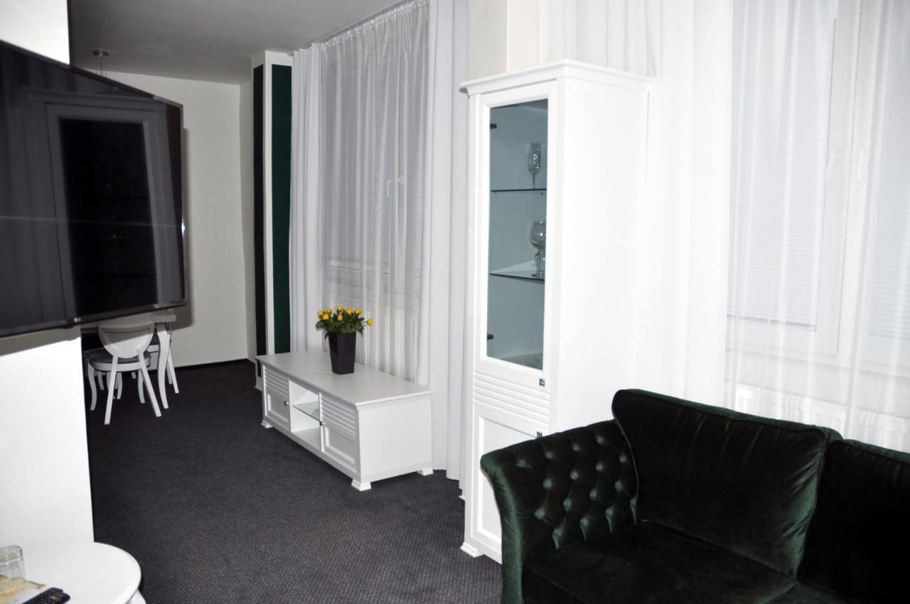 Hotel Steiger Krnov Esterno foto